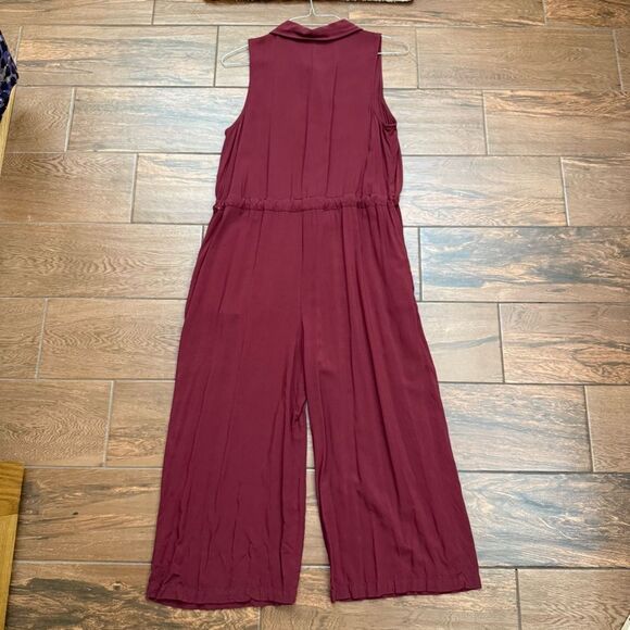 Universal Thread Maroon Jumpsuit Cropped Flowy Sleeveless Pockets Pantsuit Sz L - Picture 8 of 8